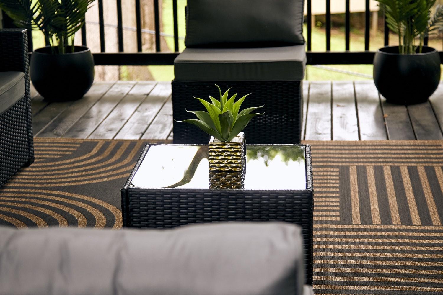 Outdoor Detail